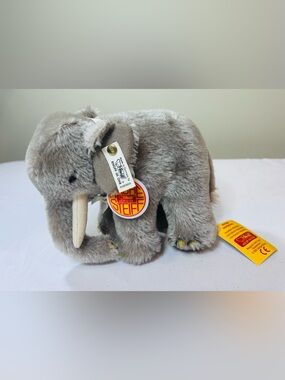 Steiff “Noah’s Ark” Elephant (EAN 038303) Limited Edition NWT